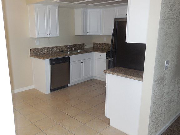 3rd image of 1835 E Avenue J #4-3