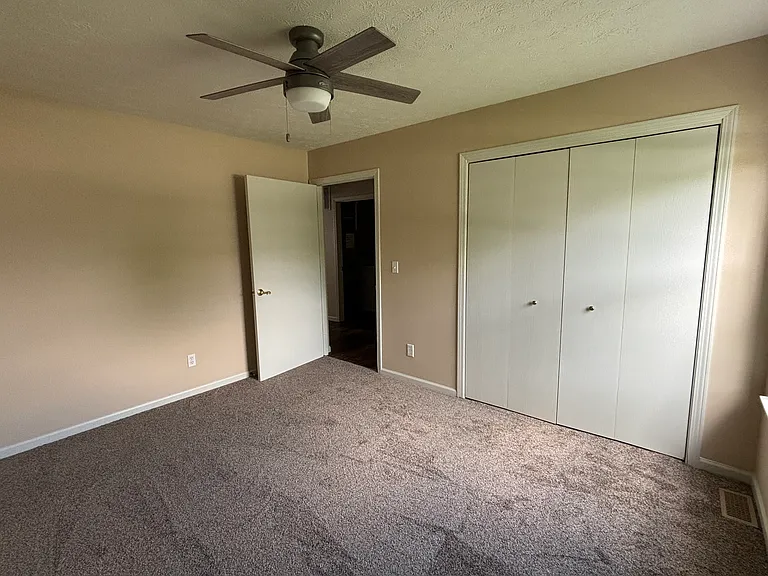 2801 Horizon Dr #2 — Photo 5