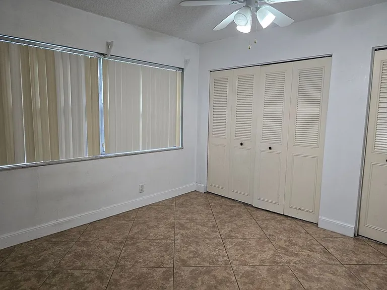 4125 Pine Branch Cir — Photo 10