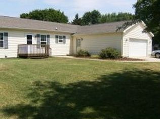 425 E Main St SE, Caledonia, MI 49316