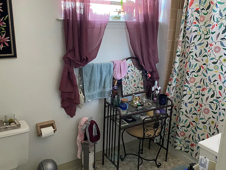 800 Florence Ave #B09 — Photo 3