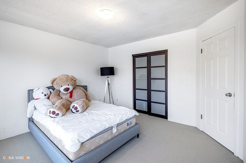 Vancouver House for rent - 3 Bedrooms — photo 7