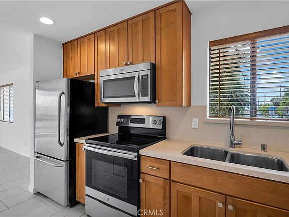 4th image of 24331 Pasto Rd APT D