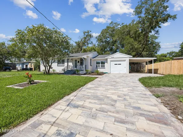 2436 ORMSBY Circle E, Jacksonville, FL 32210