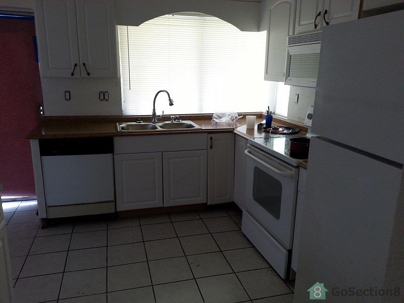 2nd image of 3451 NW 40th St