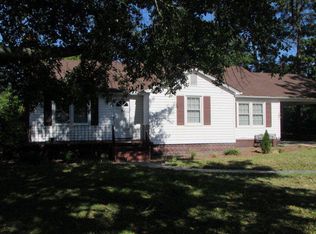 142 E Main St, Ellerbe, NC 28338