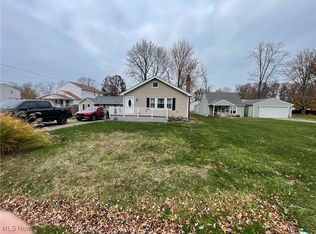 34205 Victor Dr, Eastlake, OH 44095