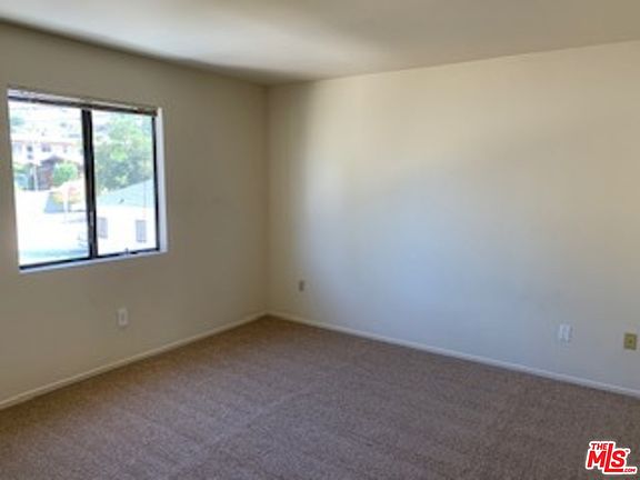 5th image of 6008 Comstock Ave #6010
