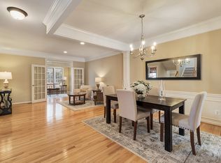 6243 Split Creek Ln, Alexandria, VA 22312