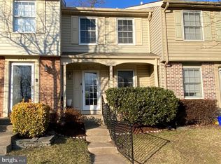 8532 Golden Ridge Ct, Lorton, VA 22079