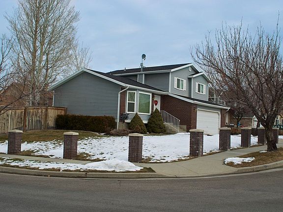 2nd image of 875 E Diana Hills Way