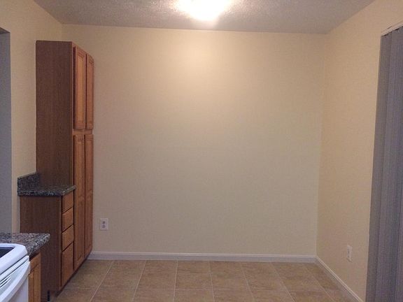 4th image of 13904 Preacher Chapman Pl