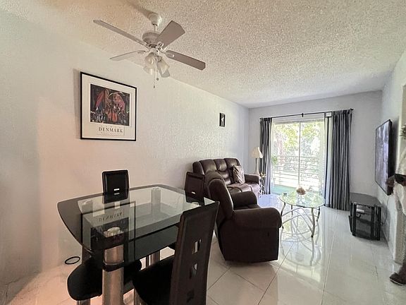 4th image of 8305 NW 61st Street #C209