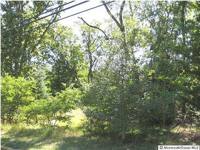 2nd image of 186 Pinebrook Rd #A