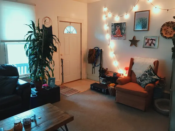 723 East St, Baraboo, WI 53913