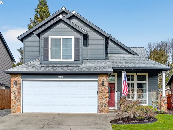 33985 SE Davona Dr, Scappoose, OR 97056