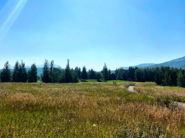 109 Cluff Ln, Victor, ID 83455