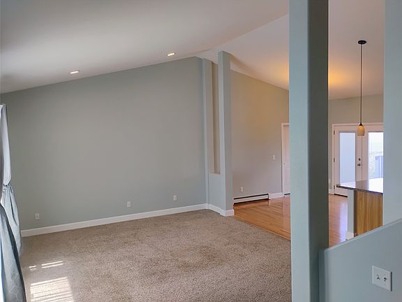 5th image of 1088 Pollux Rd