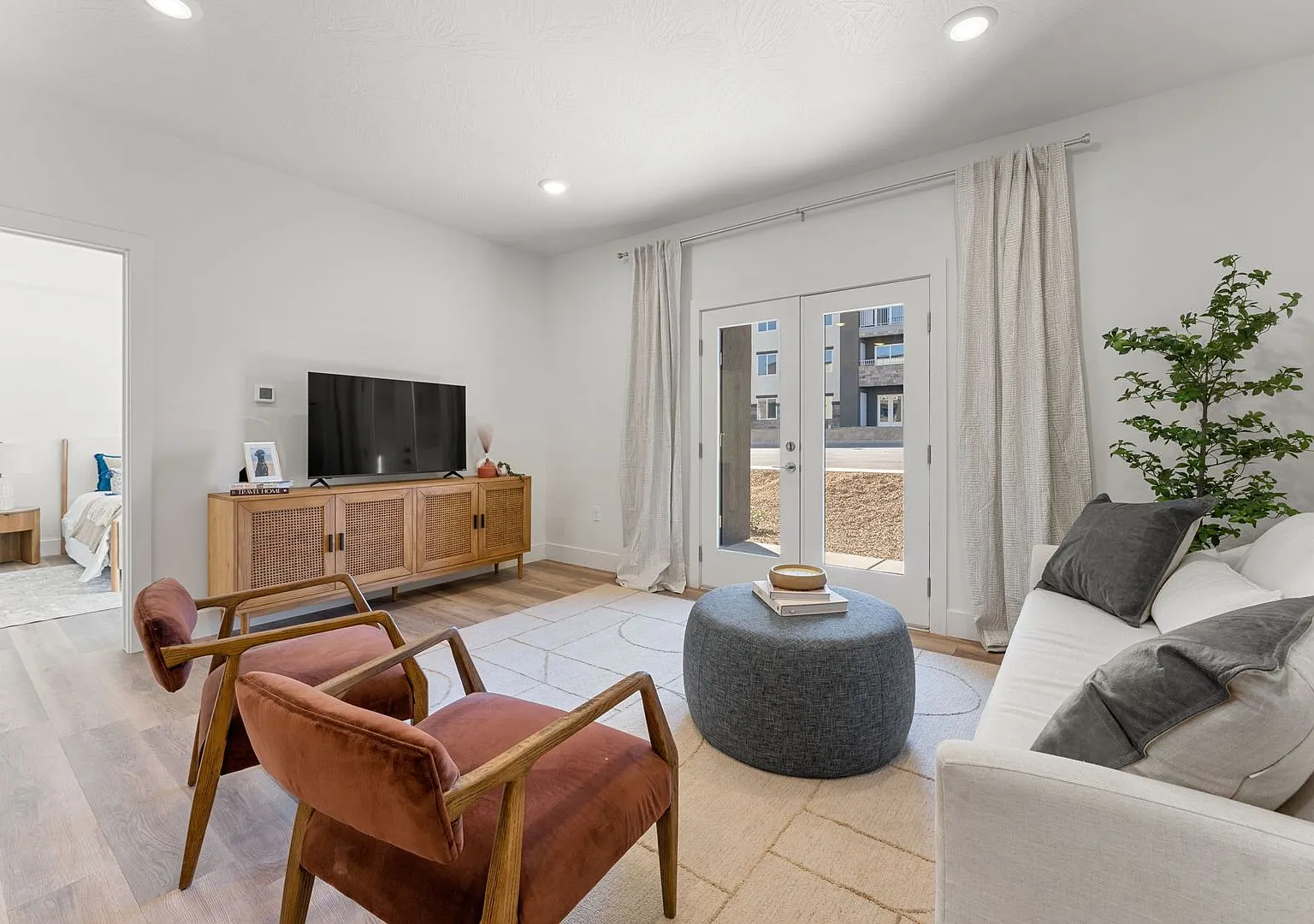 Brand New Modern Apartments at Ascesa — Photo 4