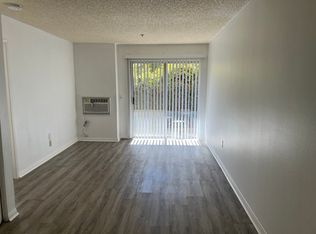 1580 Yosemite Ave #106, Simi Valley, CA 93063
