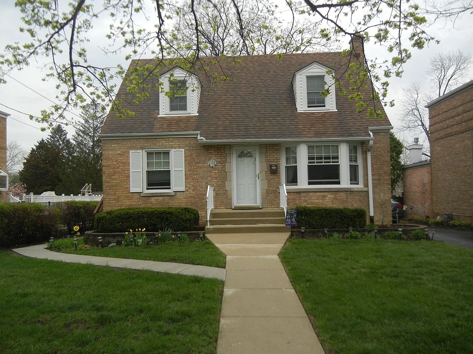 1st image of 557 S Fairfield Ave
