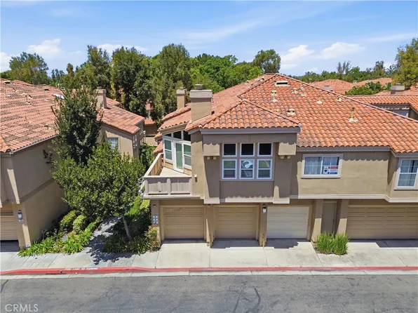 8 Magellan Aisle, Irvine, CA 92620