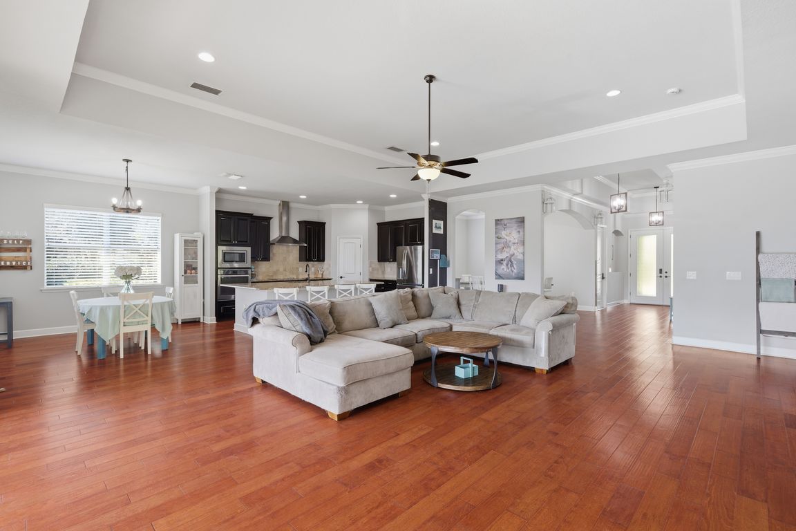 next background image