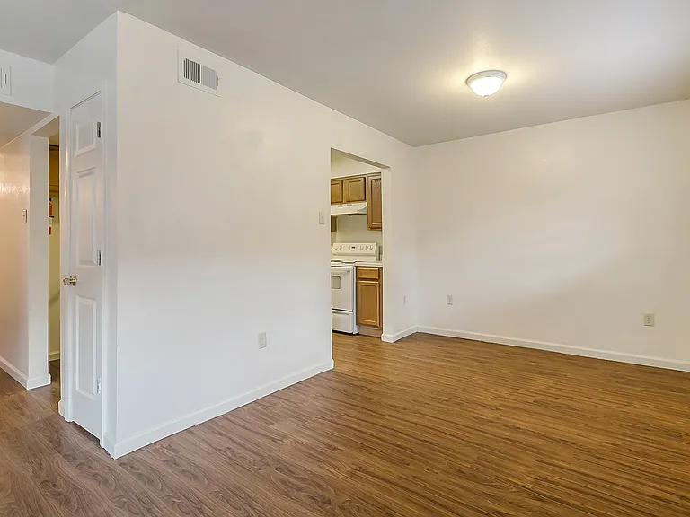 4102 Hessmer Ave #3 — Photo 4