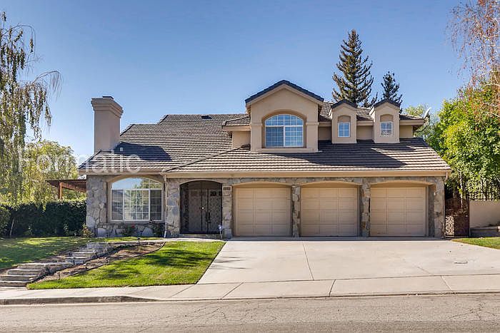 1st image of 23235 Cuestport Dr