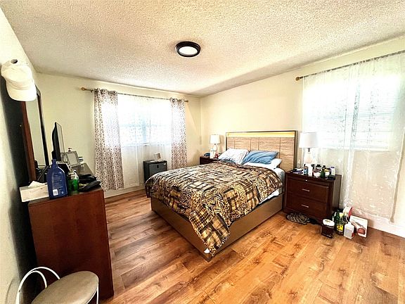 5th image of 3080 Holiday Springs Boulevard #301