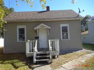 420 S Fritz St, Lebanon, IL 62254