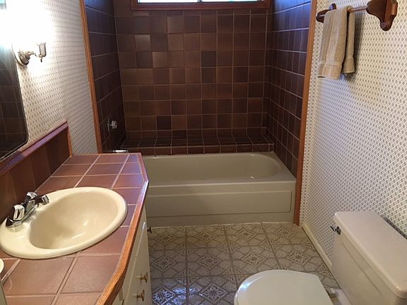 5th image of 3785 Mary Ann Ln