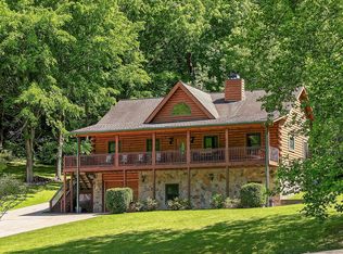 110 Baymont Dr, Lancaster, TN 38569