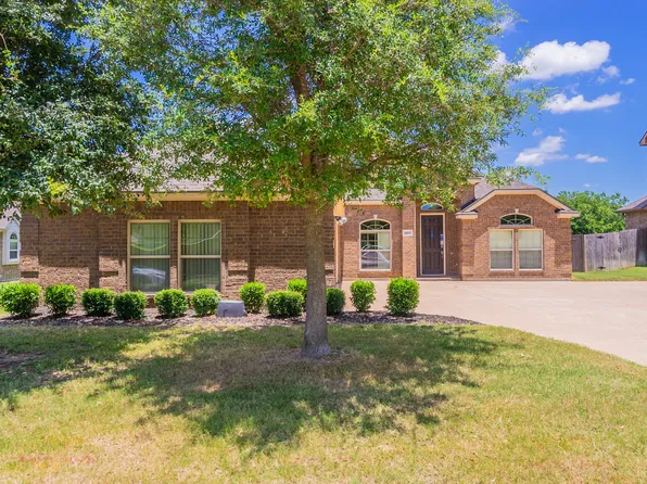 4411 Don Dr, Mansfield, TX 76063