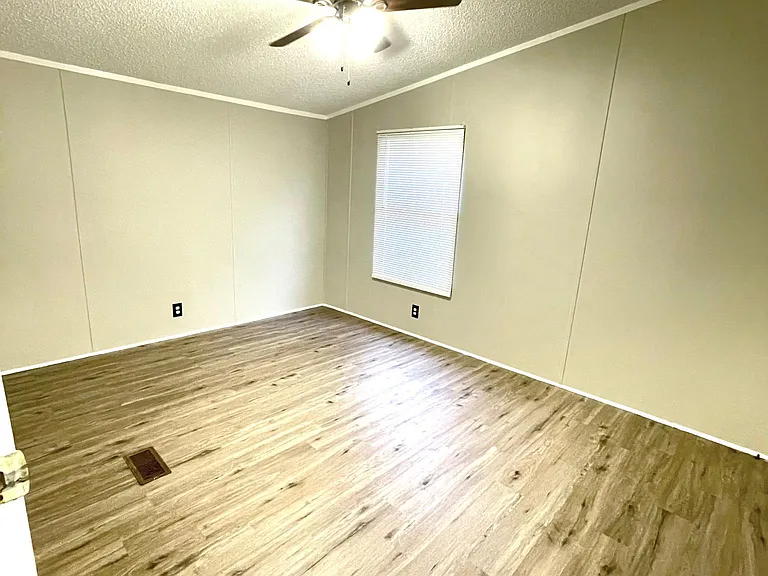8619 Tall Pines Rd — Photo 29