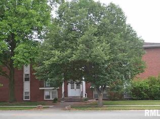 255 S Durkin Dr APT 6, Springfield, IL 62704