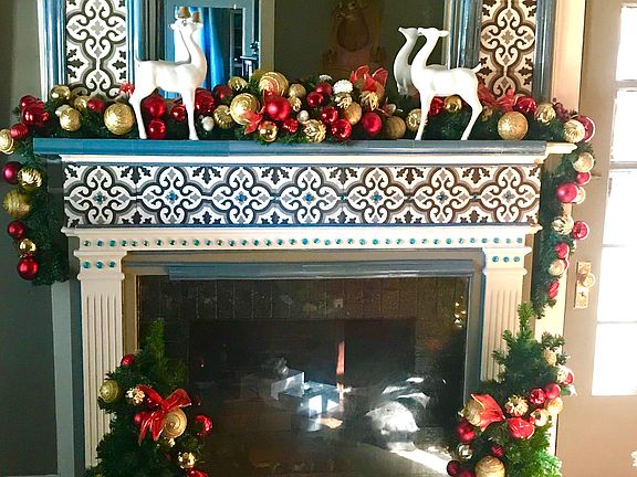 Living room fireplace 