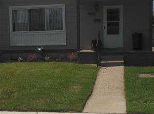 22727 Cushing Ave, Eastpointe, MI 48021