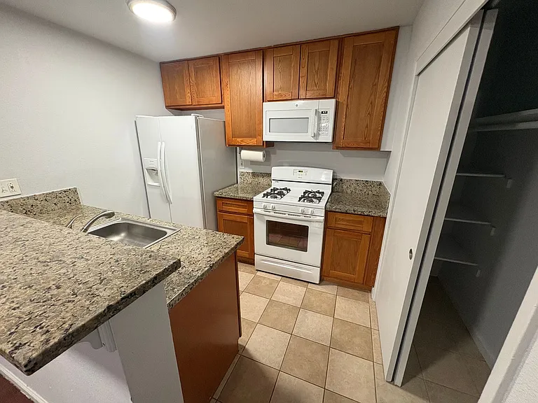 5912 Walerga Rd #1 — Photo 8