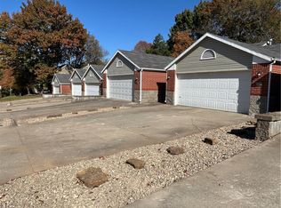 2072 N Kantz Ln, Fayetteville, AR 72703