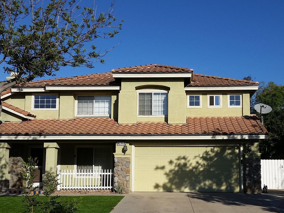 1st image of 2625 Northbrook Dr
