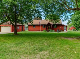 6570 Bass Rd, Manito, IL 61546