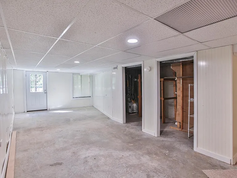 5 Dunvegan Woods — Photo 15
