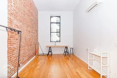 Rented by MySpaceNYC
