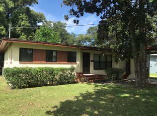 2534 E Pine Summit Dr, Jacksonville, FL 32211