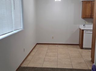 315 N 1st St APT C, Oskaloosa, IA 52577