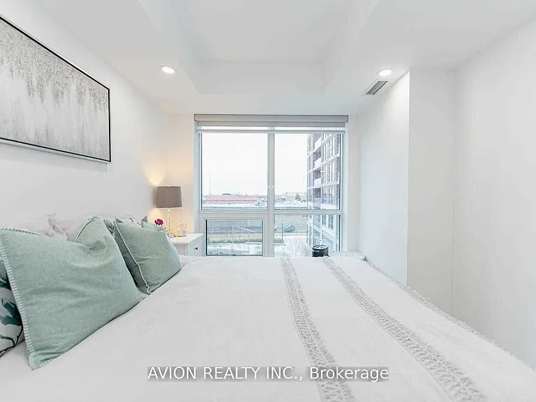 31 Tippett Rd #336 — Photo 14