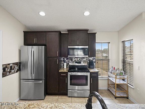 5th image of 10310 WOODLEY POINT Road