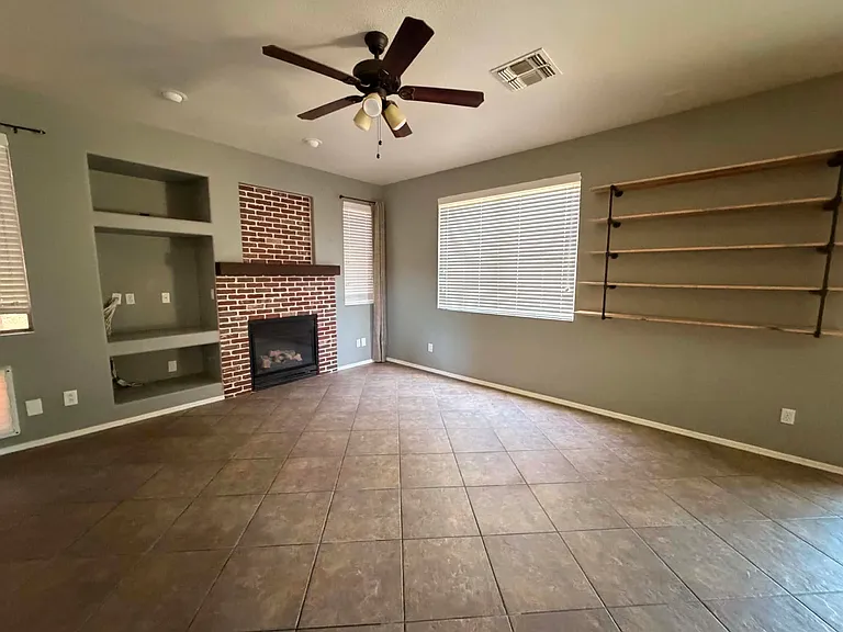 9250 W Lone Cactus Dr — Photo 26