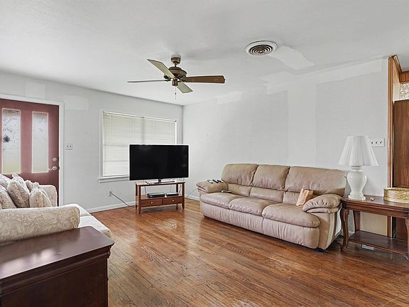 5th image of 7833 Almeda Genoa Rd